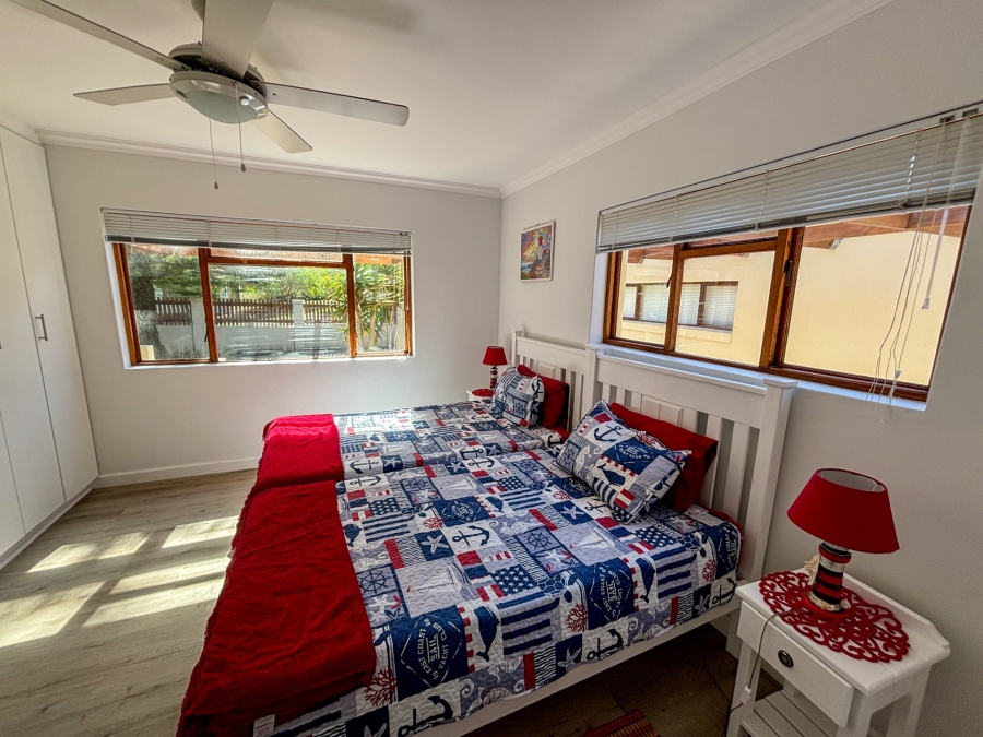 To Let 3 Bedroom Property for Rent in Agulhas Western Cape